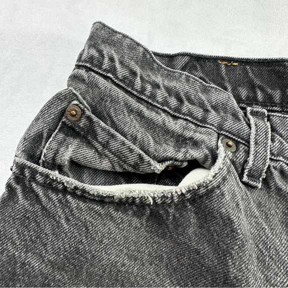 Levi’s 550 Jean Shorts Distressed Y2K Denim Casual Summer Cut Off Black - Picture 6 of 11